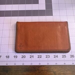 Lyons Leather Brown Leather Travel Wallet